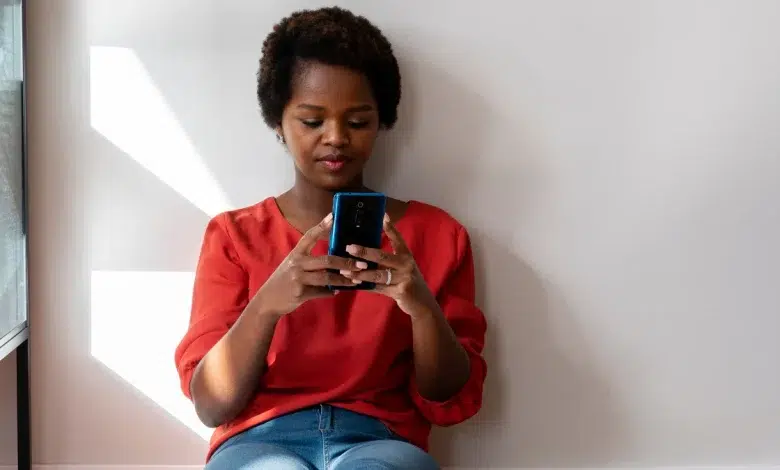 AI vs. Psychologists: Will Technology Replace Human Mental Health Support?