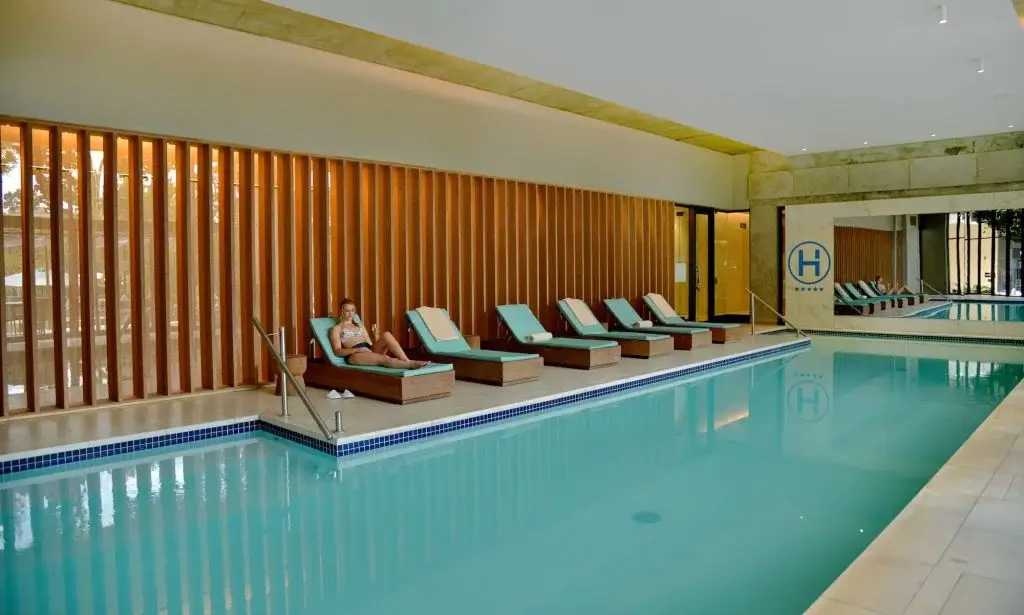 Houghton Hotel Review: Luxury and Comfort in Johannesburg’s Prestigious Area