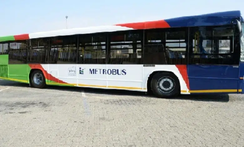 The Benefits of Using the Metrobus in Johannesburg