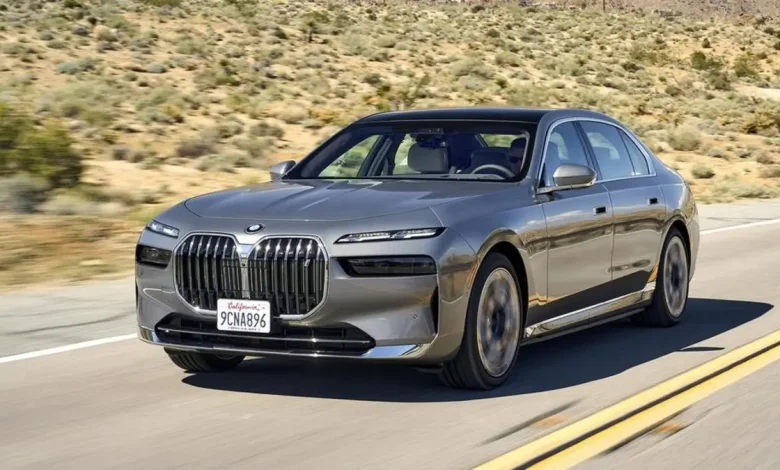 BMW 7 Series: A Tech and Comfort Showcase Amidst Style Controversy and Mercedes-Benz Rivalry