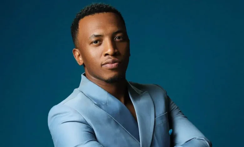 Dumi Mkokstad