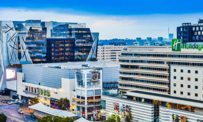 Holiday Inn Johannesburg Rosebank Review: A Comfortable Stay in the Heart of Rosebank