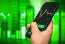 Mobile Trading: How Smartphones Are Democratizing Investment