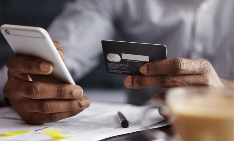 South Africans Ditch Using Cash and Cards: Rise of Digital Payments in 2025