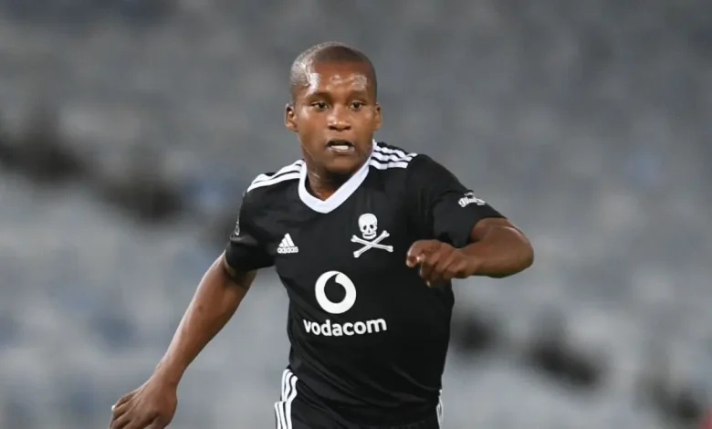 Tshobeni Bids Farewell to Orlando Pirates After Nearly a Decade